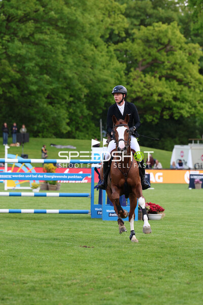 Springreiten im Derbypark Klein Flottbek