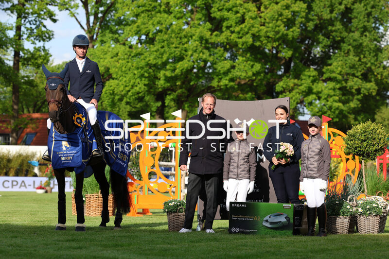 Siegerehrung im Derbypark Klein Flottbek