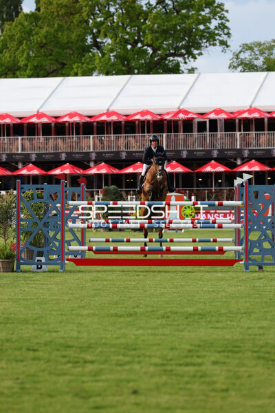 Springreiten im Derbypark Klein Flottbek