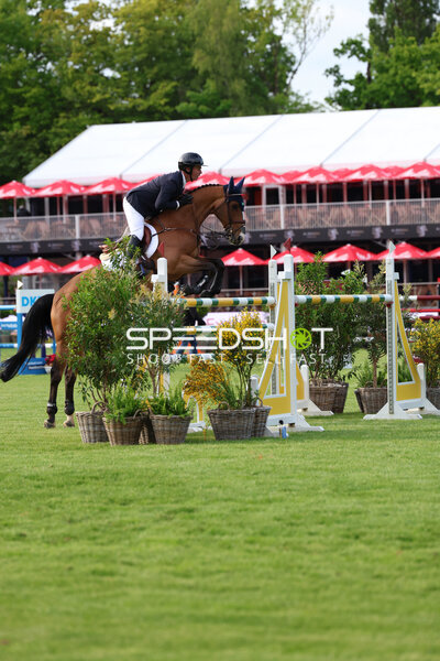 Springreiten im Derbypark Klein Flottbek