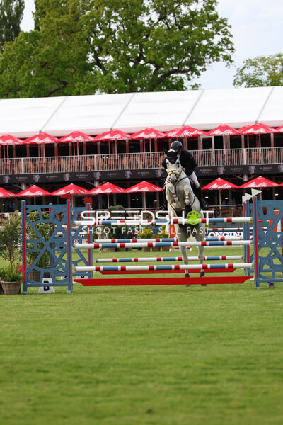 Springreiten im Derbypark Klein Flottbek