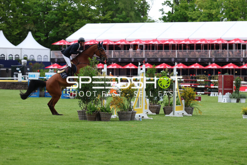 Springreiten im Derbypark Klein Flottbek