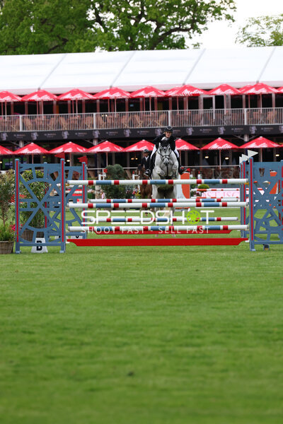 Springreiten im Derbypark Klein Flottbek