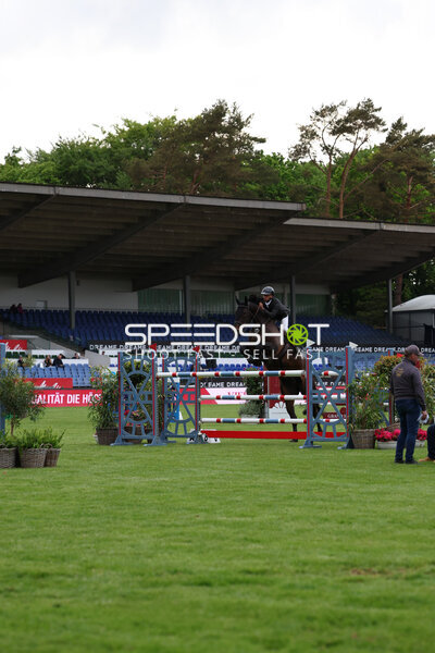 Springreiten im Derbypark Klein Flottbek