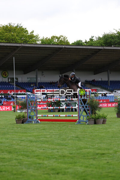 Springreiten im Derbypark Klein Flottbek