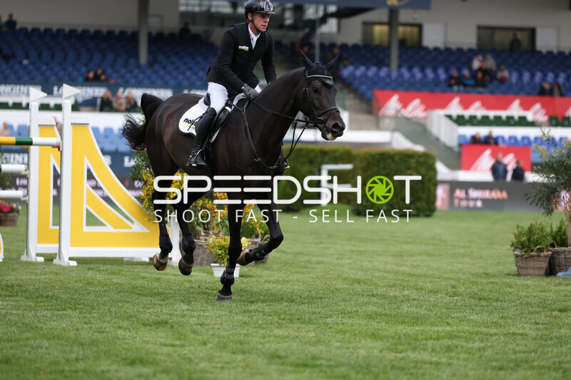 Springreiten im Derbypark Klein Flottbek