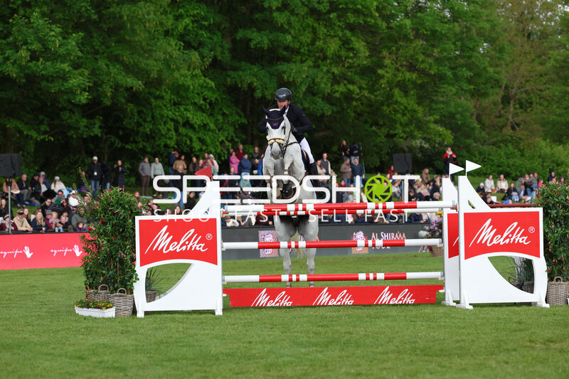 Springreiten im Derbypark Klein Flottbek