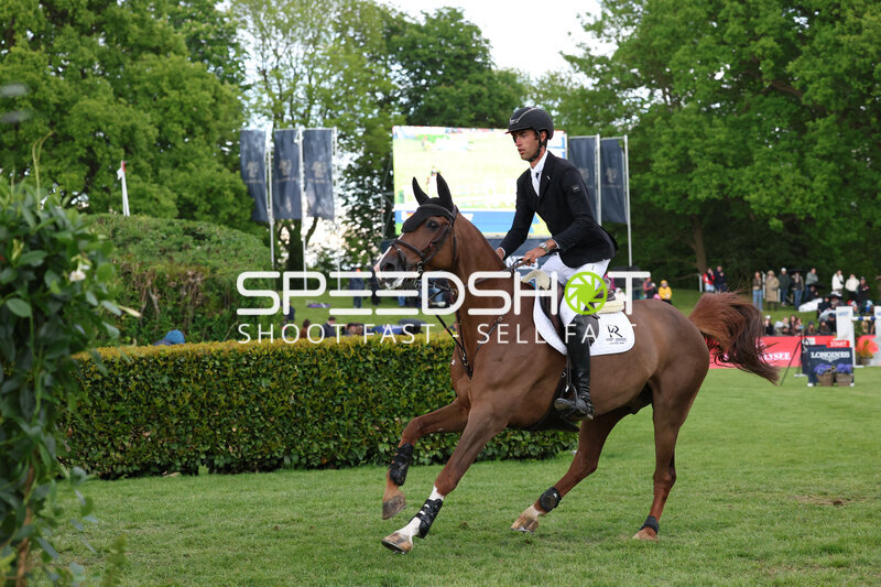 Springreiten im Derbypark Klein Flottbek
