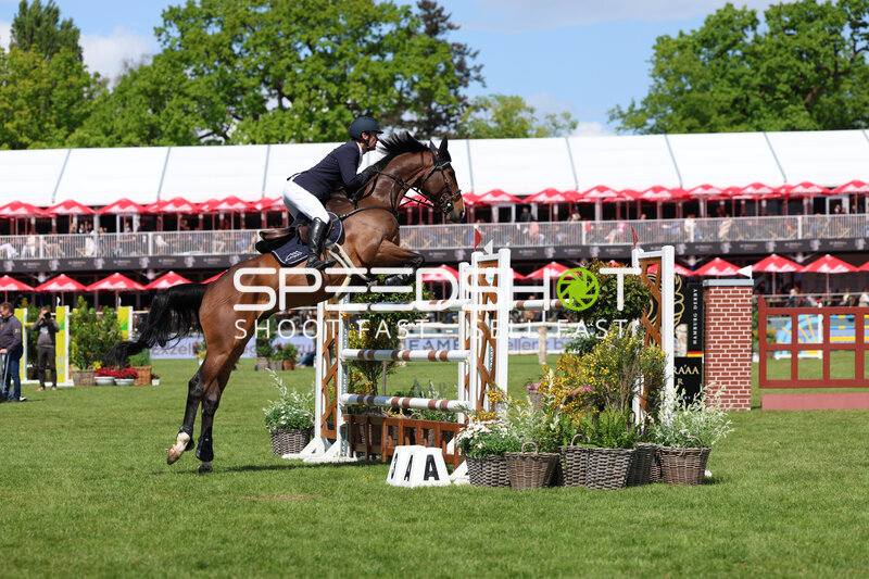 Springreiten im Derbypark Klein Flottbek