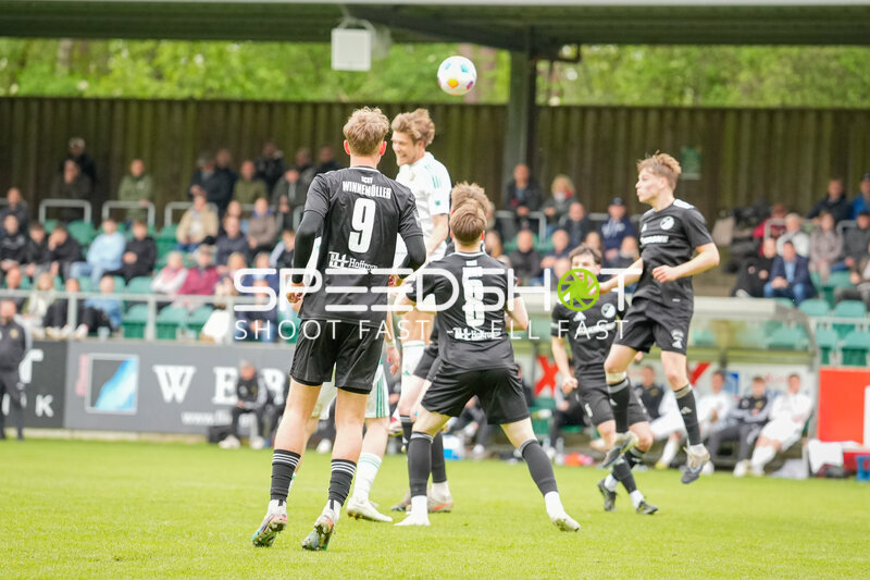 Oberliga am A-Platz Heeslingen