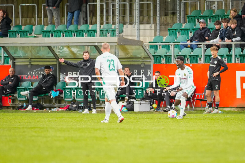 Oberliga am A-Platz Heeslingen
