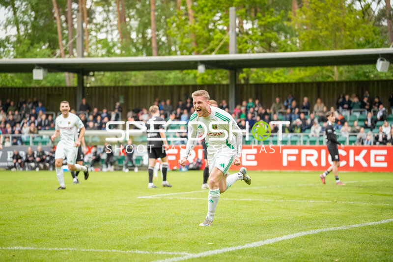 Oberliga am A-Platz Heeslingen