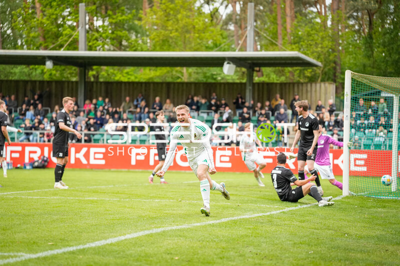 Oberliga am A-Platz Heeslingen