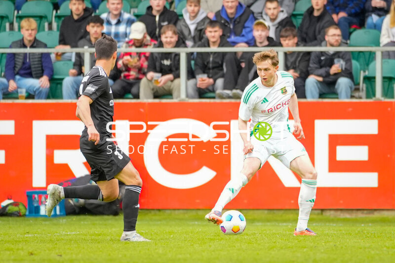 Oberliga am A-Platz Heeslingen