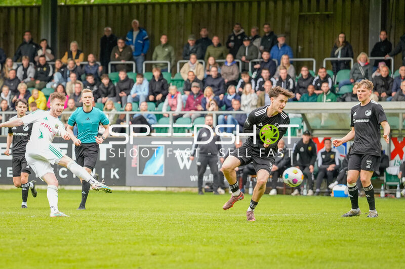 Oberliga am A-Platz Heeslingen