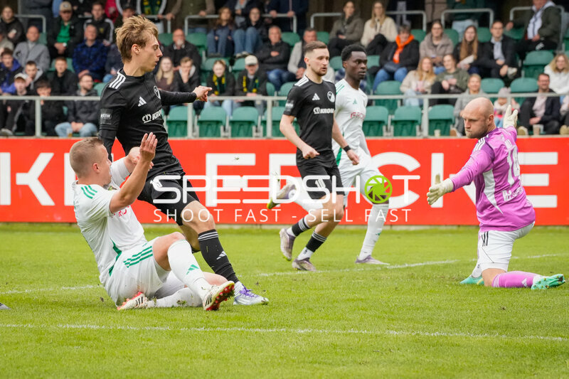 Oberliga am A-Platz Heeslingen