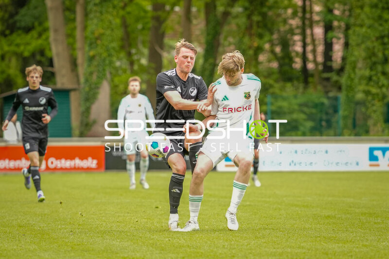 Zweikampf auf A-Platz Heeslingen