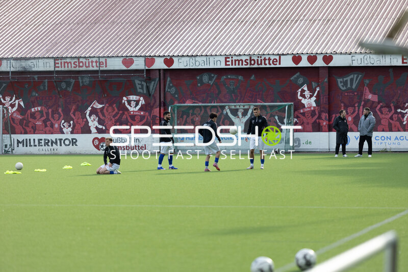 Spieler beim Aufwärmen