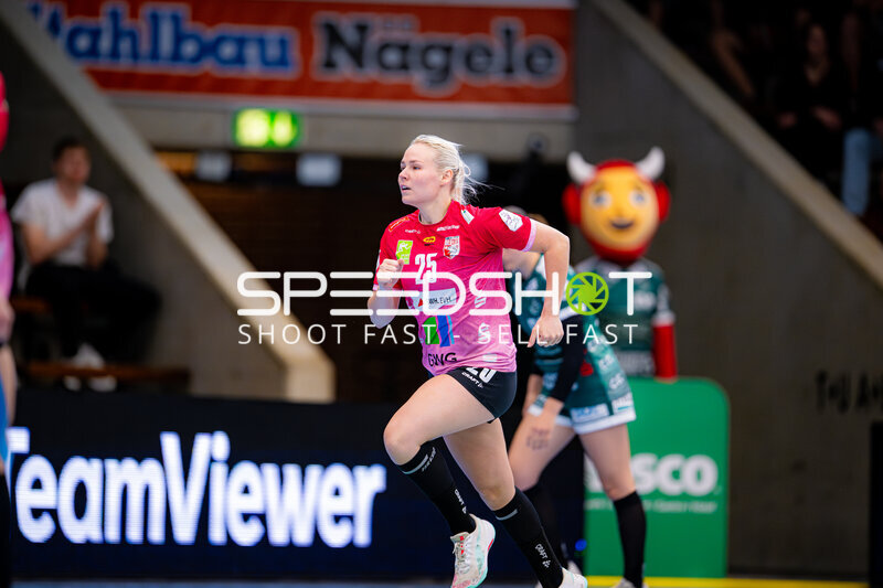 Szene mit Lilli Röpcke (25; SV Halle-Neustadt)