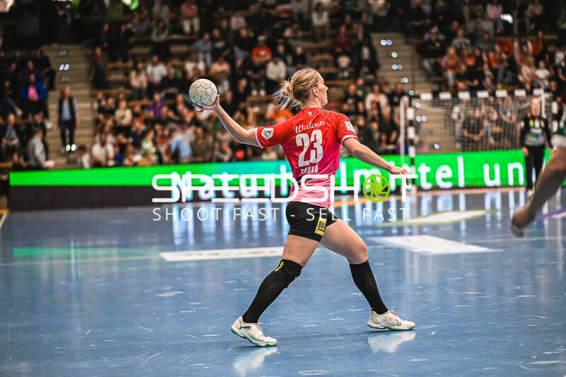Szene mit Marie Polakova (23; SV Halle-Neustadt)