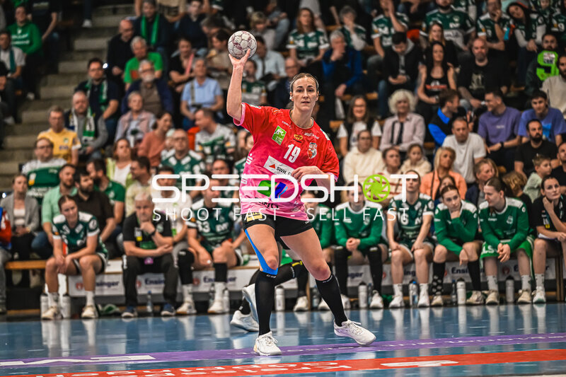 Szene mit Lea Gruber (19; SV Halle-Neustadt)