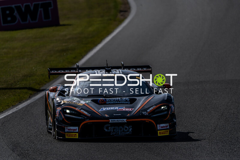Ben Dörr (#25, Dörr Motorsport) im McLaren 720S GT3 Evo am Circuit Zandvoort