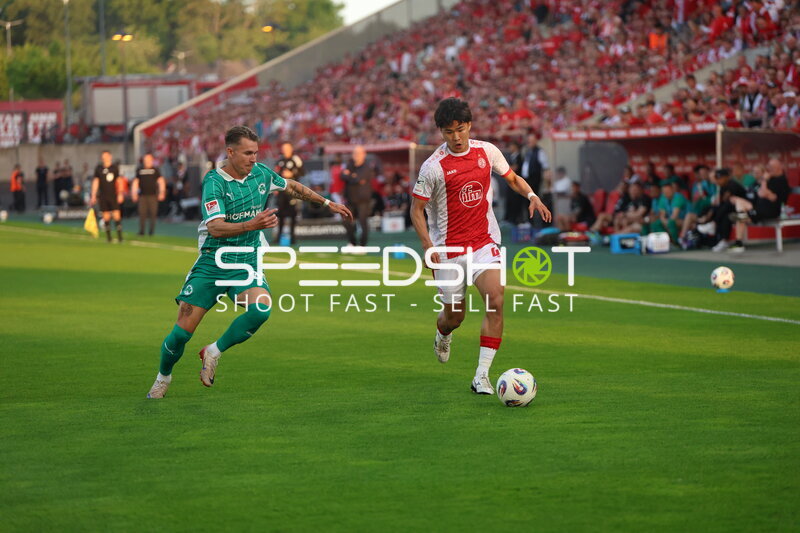 Zweikampf im Stadion