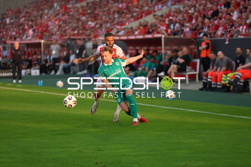 Zweikampf im Stadion