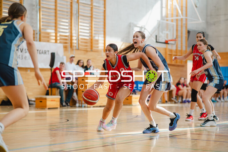Spielszene beim Jugend-Basketball in Stuttgart