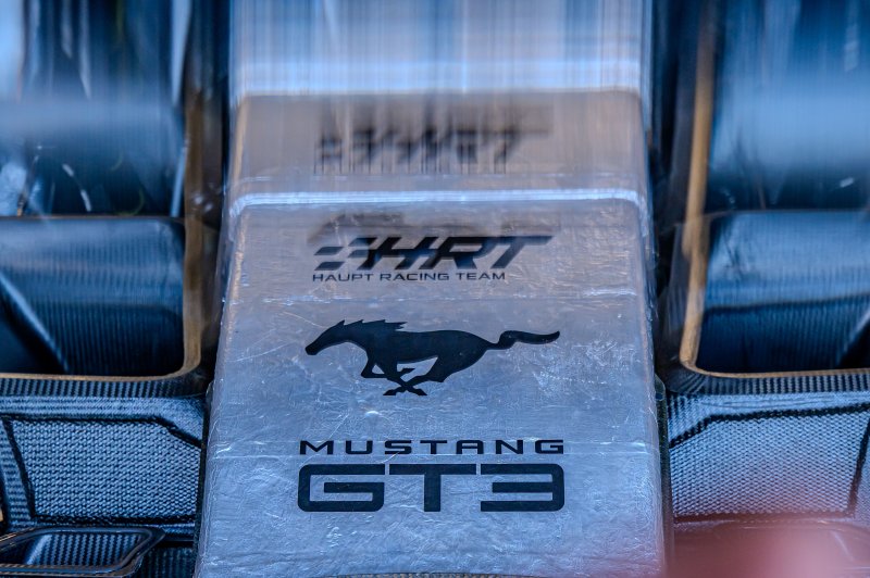 Ford Mustang GT3 Evo des Haupt Racing Team – Detailaufnahme Motorraum