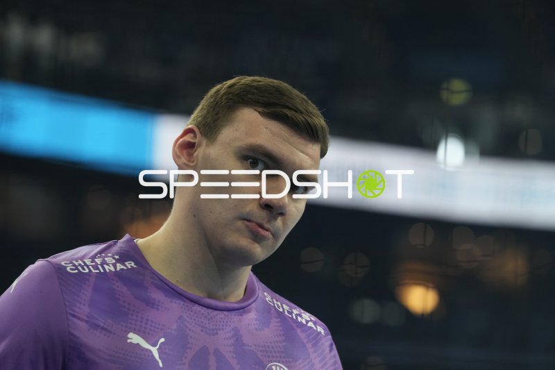 Lukas Laube (#20; THW Kiel) im Porträt