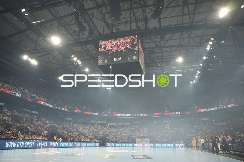 Hallenübersicht beim Spiel Montpellier HB vs. THW Kiel