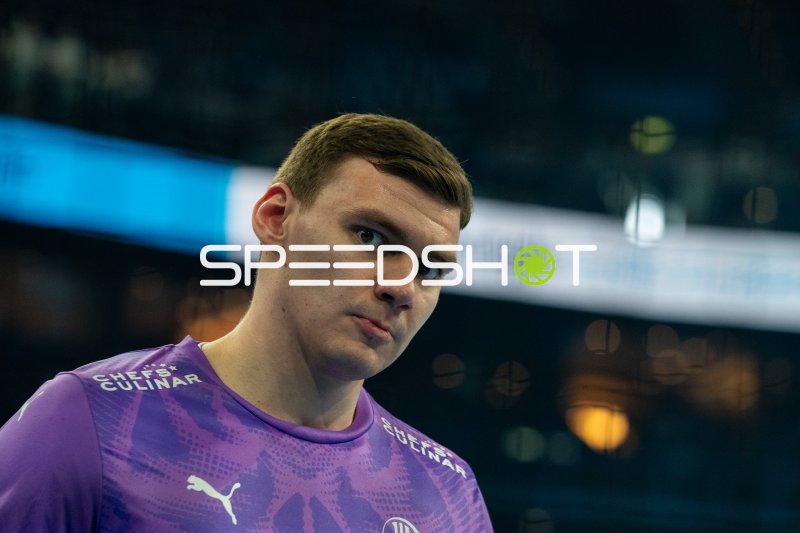 Lukas Laube (#20; THW Kiel) im Porträt