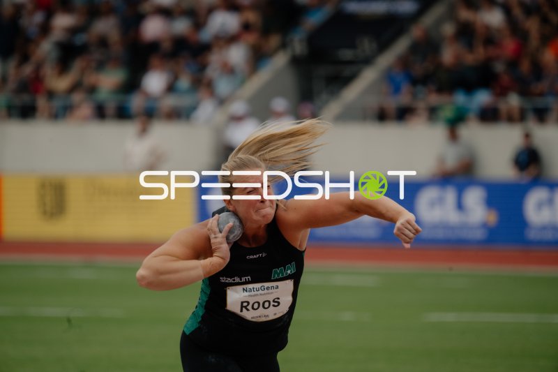 Fanny Roos (Kugelstossen; SWE) beim Abwurf im Goldenes Oval