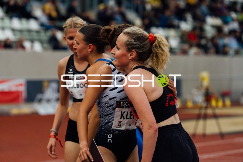Athletinnen beim DSC-Meeting in Dresden nach dem Wettkampf