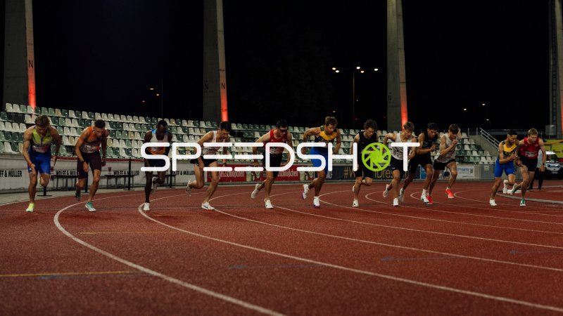 Sprintfeld beim Startschuss im Heinz-Steyer-Stadion Dresden