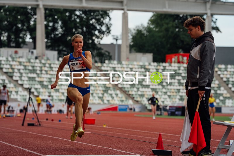 Freitag (#197) beim Anlauf im Weitsprung beim DSC-Meeting Dresden