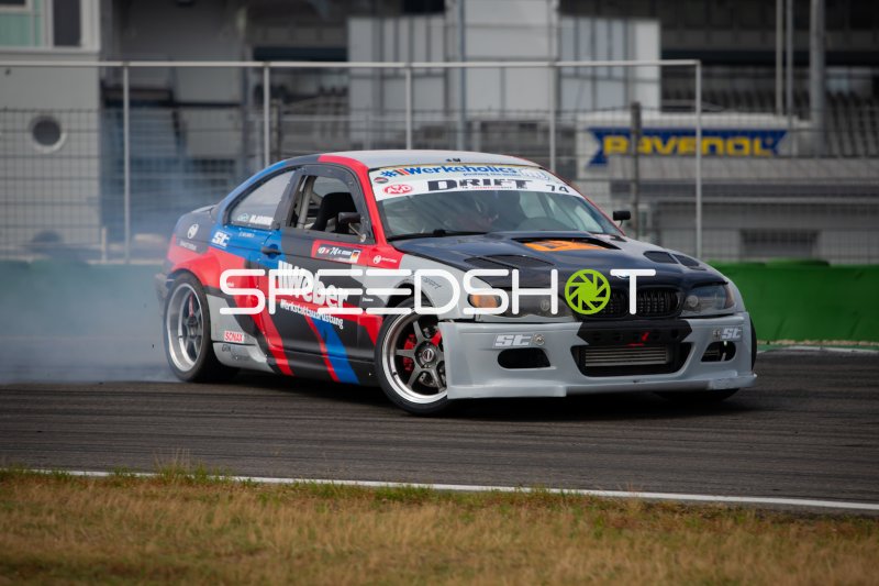 BMW E46 #74 von Weber Werke beim Drift-Championship