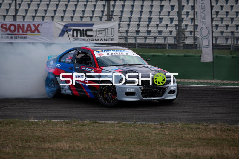 BMW E46 #72 von Weber Werke beim Driften am Hockenheimring
