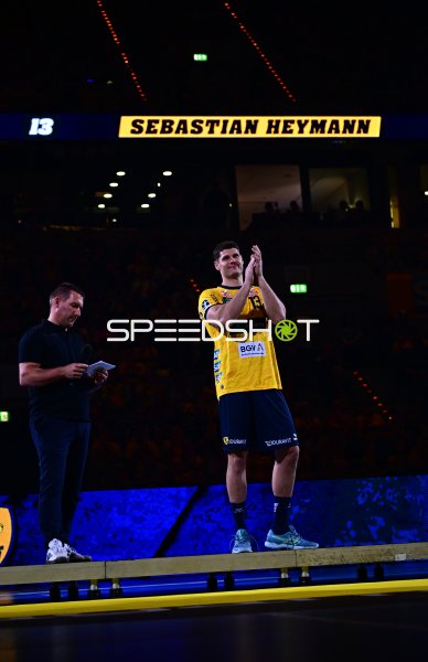 Sebastian Heymann (#13; Rhein Neckar Löwen) bei Spielervorstellung