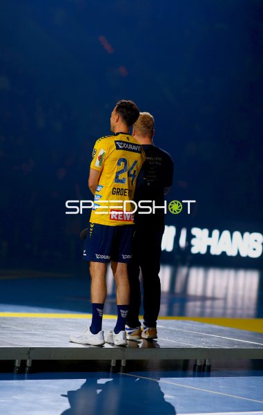 Patrick Groetzki (#24; Rhein Neckar Löwen) bei emotionalem Moment