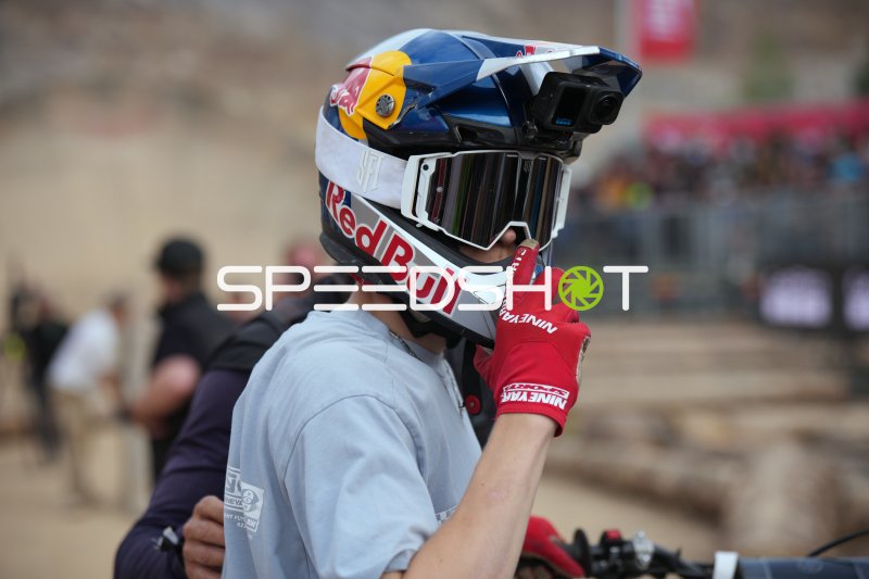 Red Bull Helm mit GoPro-Kamera beim Erzbergrodeo 2026
