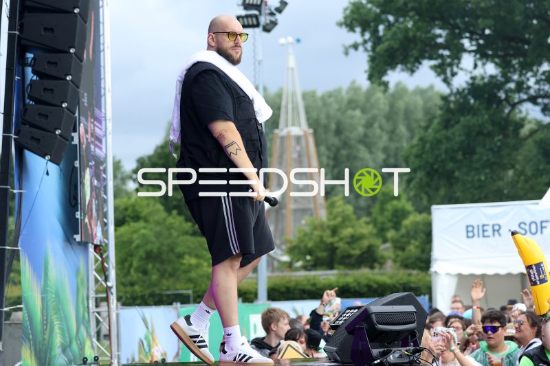 Frenzy auf der Bühne beim Malle-Festival im Gartenschaupark Rietberg