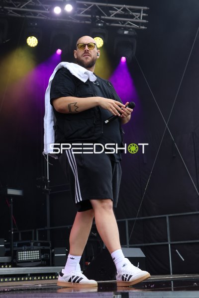 Rumbombe beim MALLE Festival Rietberg