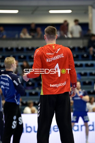 Dominik Kuzmanović (#1; VfL Gummersbach) im Spielgeschehen