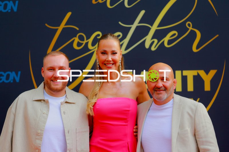 Sylvia Walker und Serdar Topcu beim All-Together