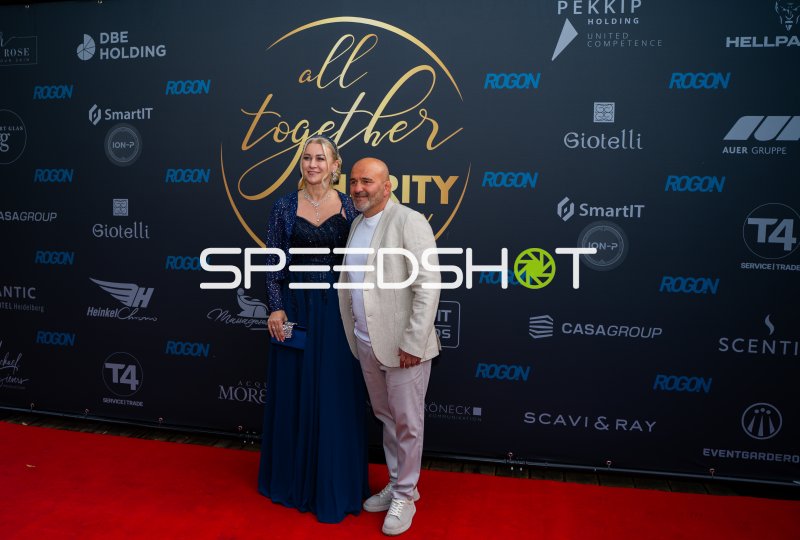 Nelly Sigmann und Serdar Topcu beim All-Together