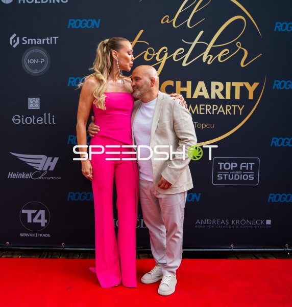 Sylvia Walker und Serdar Topcu beim All-Together