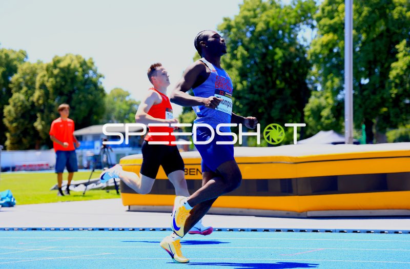 Tyler Thompson (#213) im Sprint beim Leichtathletik-Meeting in Mannheim