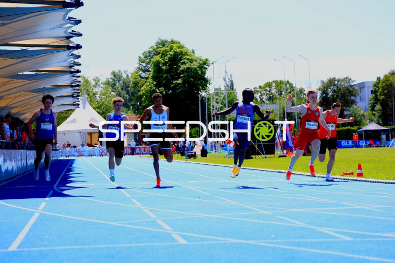 Sprintfinale im 100m-Lauf im Michael-Hoffmann-Stadion Mannheim